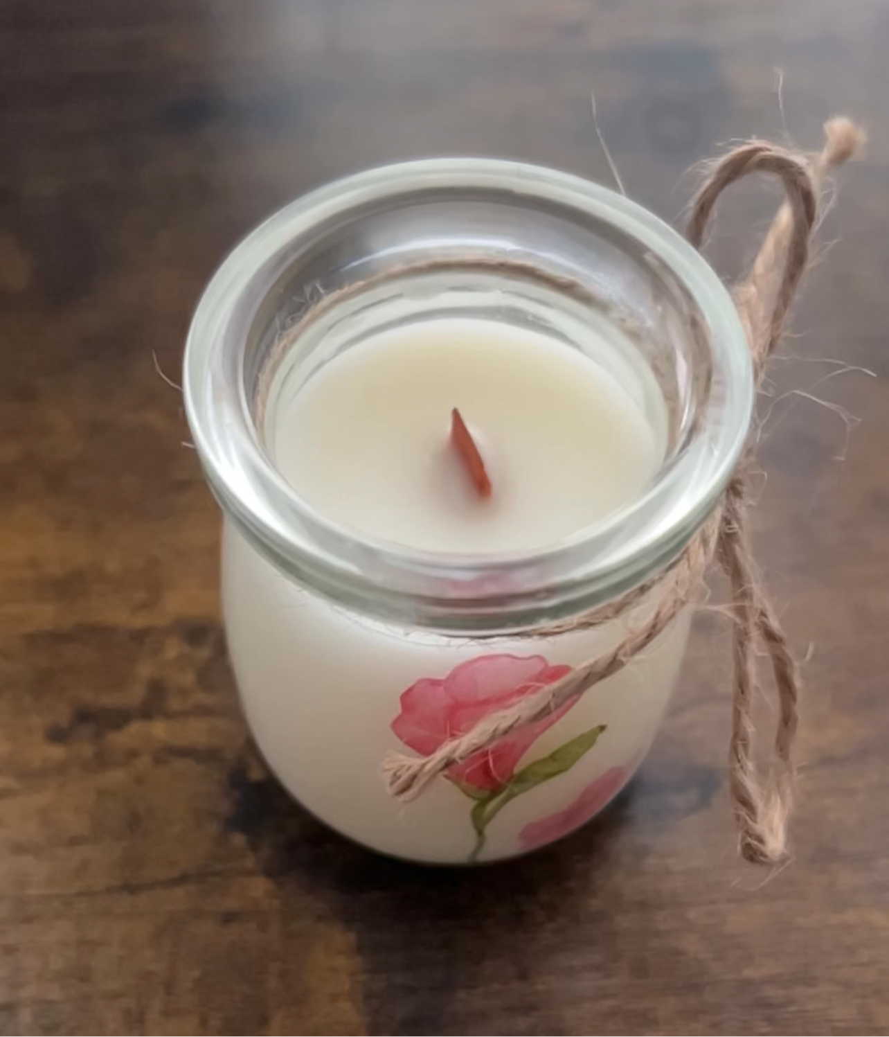 Blumenduft-Kerze aus natürlichem Sojawachs – mit Kirschholz-Docht & Frühlingsblumen-Aroma