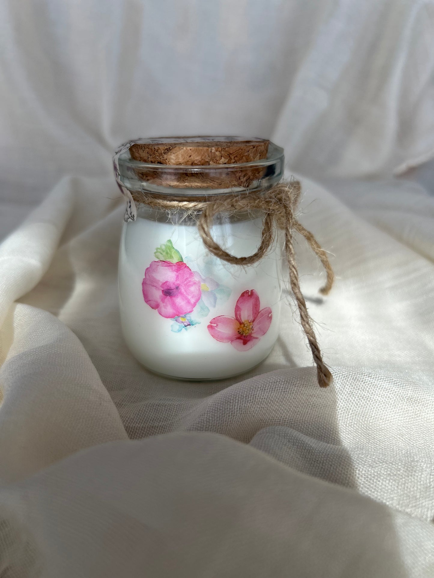 Blumenduft-Kerze aus natürlichem Sojawachs – mit Kirschholz-Docht & Frühlingsblumen-Aroma